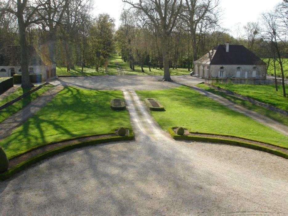 Le Château de BRESSEY&son Orangerie Bressey-sur-Tille Exterior foto