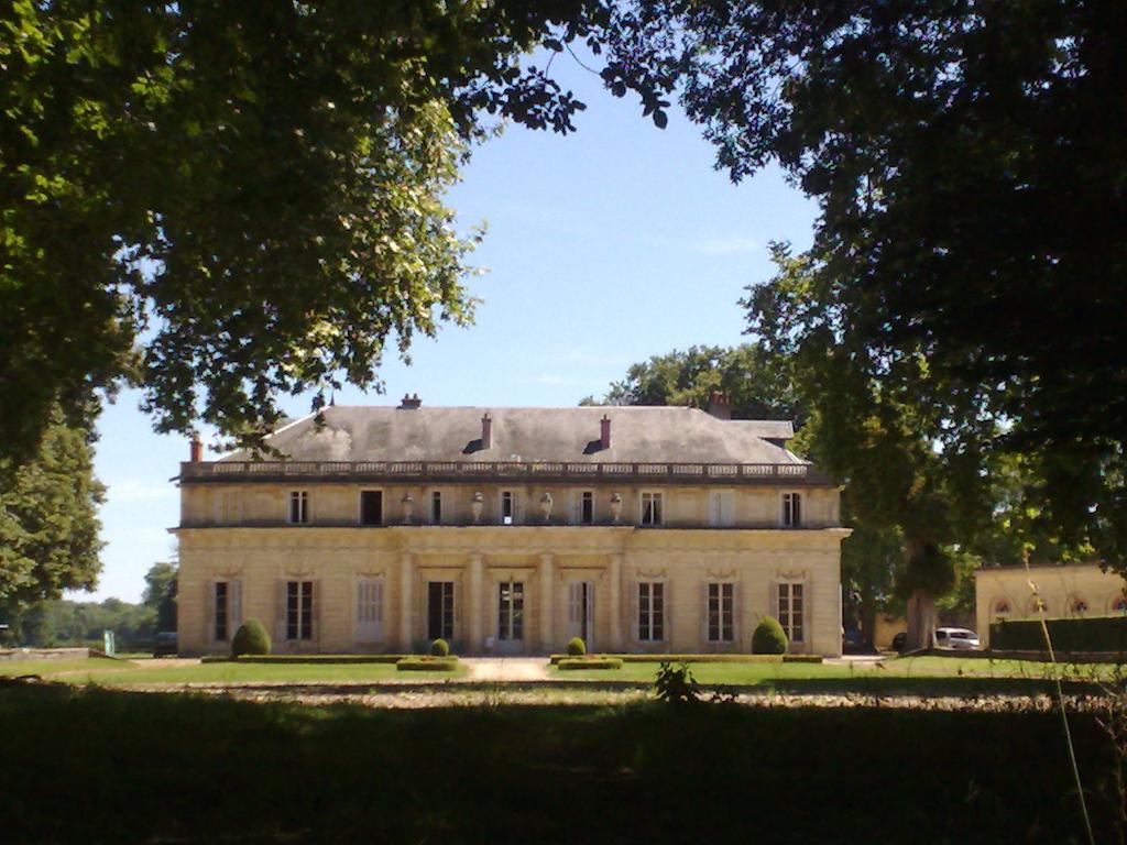 Le Château de BRESSEY&son Orangerie Bressey-sur-Tille Exterior foto